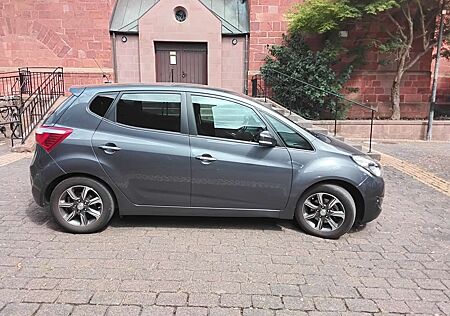 Hyundai ix20 1.6 blue Space
