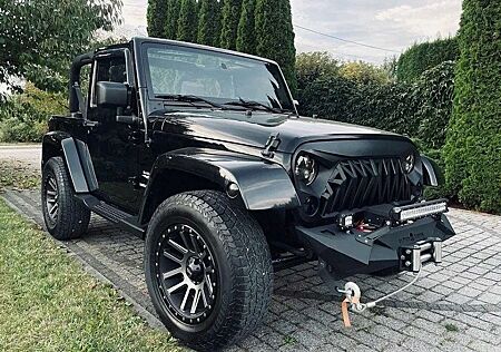 Jeep Wrangler 3.8 AutomatikSahara
