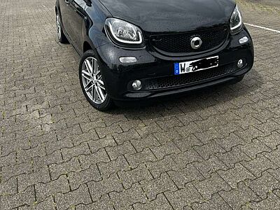 smart forFour passion 453 - Gepflegt/8-fach bereift/Navi/SHZ