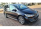 VW Touran Volkswagen 2.0l TDI DSG IQ.DRIVE R-LINE LED AHK DCC ACC 1HAND