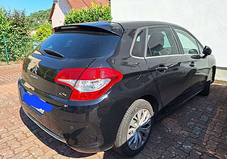 Citroën C4 Citroen VTi 120 Exclusive
