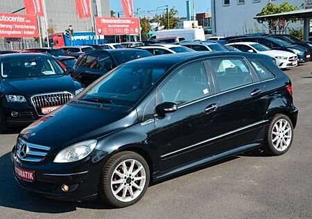 Mercedes-Benz B 200 Benzin*Navi*Klima*PANO*SHZ*PDC*TOP