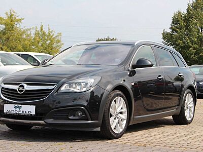 Opel Insignia Country 2.0/VOLL SHEFT/NAVI/BT/
