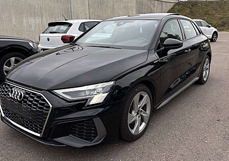 Audi A3 Sportback 35 TDI S-Line,Panorama,LED