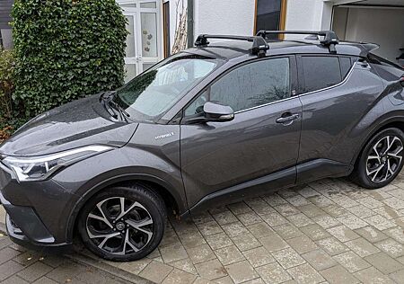 Toyota C-HR gebraucht kaufen Toyota C-HR Hybrid Team Deutschland