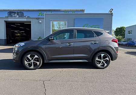 Hyundai Tucson Premium 4WD+Navi+Kamera+e.Heckkl.+SHZ+AHK