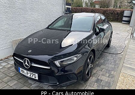 Mercedes-Benz A 220 4M Progres.*PANO*Sthzg.*HuD*KeyGO*AHK*VOLL