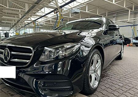 Mercedes-Benz E 350 d 4Matic 9G-TRONIC AMG Line Night Paket