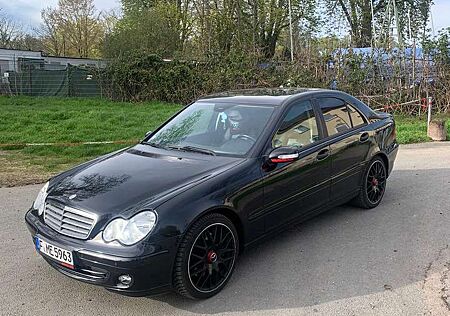 Mercedes-Benz C 200 Kompressor Automatik Avantgarde Sport Edition+ TÜ