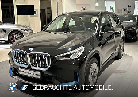 BMW iX1 xDrive30 DAB Parkassistent Shz