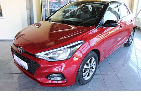 Hyundai i20 blue Trend,Schwarzes Dach,AHK,Top-Zustand