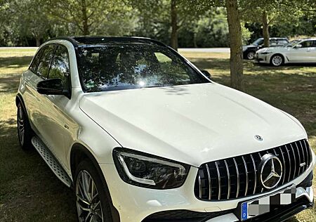Mercedes-Benz GLC 43 AMG 4Matic 9G-TRONIC multibeam 360 Pano AHK Garantie