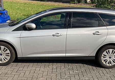 Ford Focus Turnier 1.5 TDCi DPF Start-Stopp-System Busi