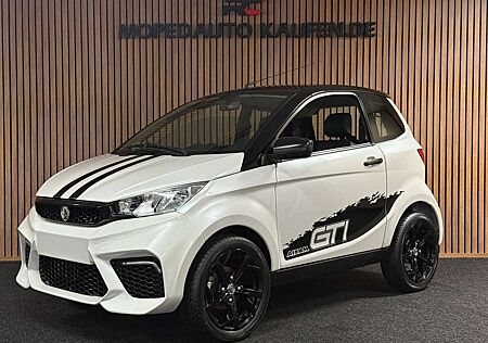 Aixam Coupe GTI Sport / 8 PS / Gr. Multi-Media / Rückfahrka