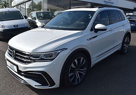 VW Tiguan Volkswagen R-Line 4Motion *PANO*SITZHZ*ACC*VOLL!!!