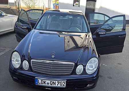 Mercedes-Benz E 220 CDI (211.006)