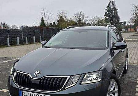 Skoda Octavia Combi 1.6 TDI DSG Ambition