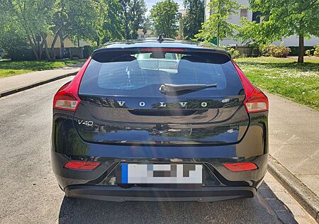 Volvo V40 T2 Geartronic Kinetic