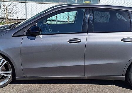 Mercedes-Benz B 220 d 8G-DCT Edition 19