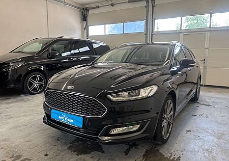 Ford Mondeo Turnier 2.0 TDCi Vignale*Allrad*LED*Matrix*R-KAM*M
