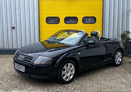 Audi TT 1.8 T Roadster (120kW) 8N aus 1.Hand