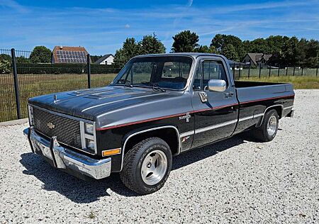 Chevrolet Silverado C10 Pickup