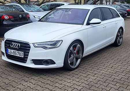 Audi A6 Avant 3.0 TDI DPF quattro S tronic