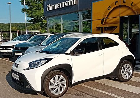 Toyota Aygo (X) Play