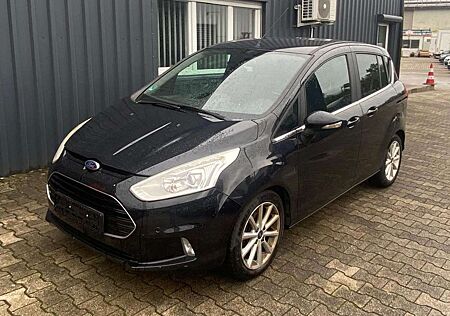Ford B-Max Titanium