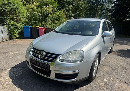 VW Golf Variant Volkswagen Comfortline General überholtes Motor!
