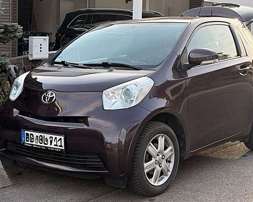 Toyota iQ IQ 1.0