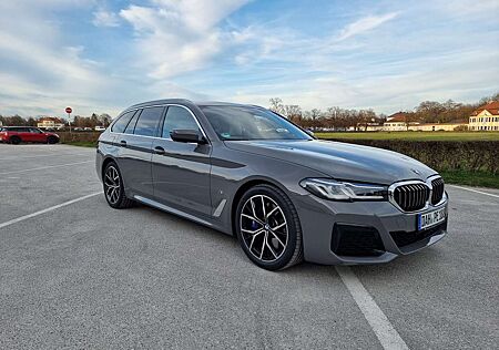 BMW 540 xDrive M-Paket Laser Memo Massage Fond Ertartaimen