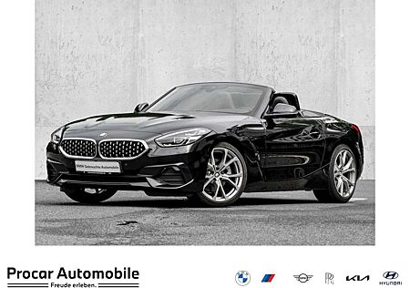 BMW Z4 sDrive30i SPORT LINE+HiFi+SHZ+LC PROF
