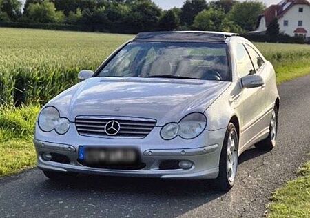 Mercedes-Benz C 230 Kompressor Sportcoupe