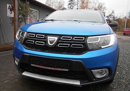 Dacia Sandero II Stepway Celebration 1. Hand