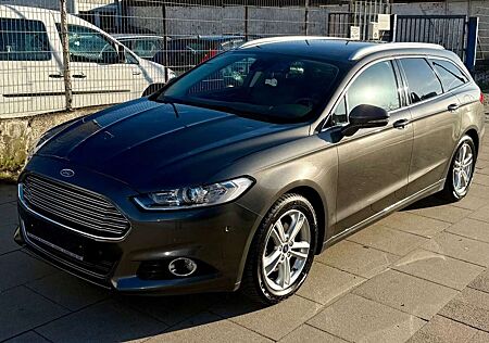 Ford Mondeo Turnier Titanium /Automatik/ TÜV NEU