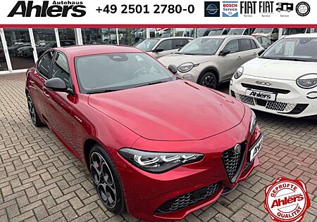 Alfa Romeo Giulia Veloce Q4+8FACH+ELSITZ+AHK+NAVI+LEDER+HARMAN+