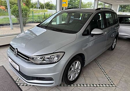 VW Touran Volkswagen Comfortline BMT ACC 1.HD MWST. LED DAB+