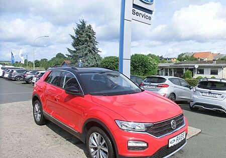 VW T-Roc Volkswagen 1.5 TSI Style/Sitzhzg/Parkpilot/Navi/1Hd