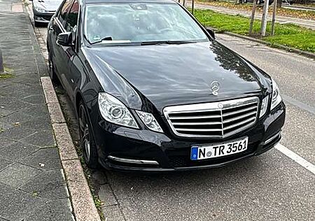 Mercedes-Benz E 250 CDI DPF BlueEFFICIENCY Automatik