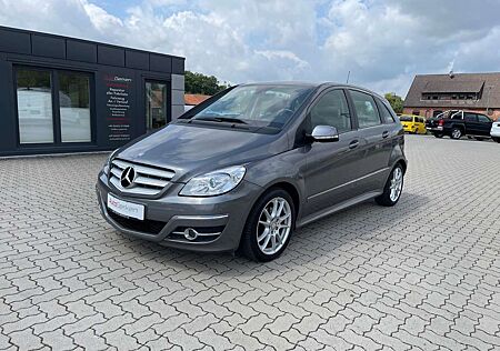 Mercedes-Benz B 180 CDI Sport-Paket 2HD 55.615 KM Scheckheft