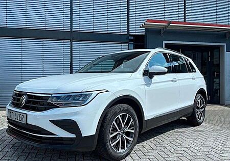 VW Tiguan Volkswagen 1,5 TSI Life LED ACC NAVI+APP CONNECT