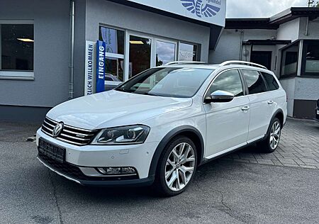 VW Passat Alltrack Volkswagen 4Motion - Xenon, Leder, DCC, AHK