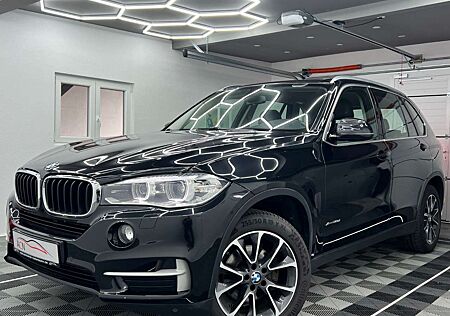 BMW X5 xDrive30d 7-SITZER/LEDER/NAVI/AHK/4xSHZ/HiFi