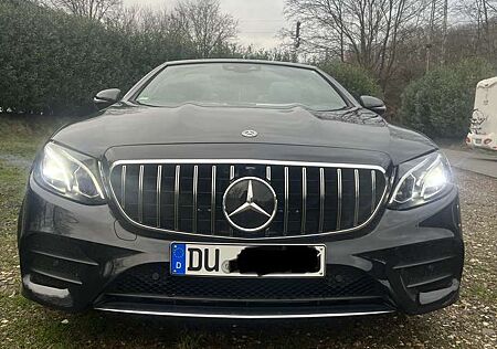 Mercedes-Benz E 300 Cabrio 9G-TRONIC AMG Line