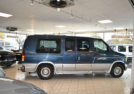 Ford Econoline Van E-150 Low Top 4,6V8