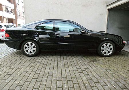 Mercedes-Benz CLK 230 CLK-Klasse+Coupe+Kompressor+Avantgarde