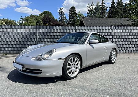 Porsche 996 911 Carrera
