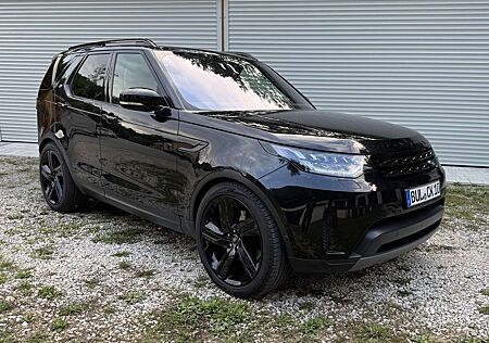 Land Rover Discovery black pack