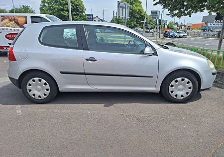 VW Golf Volkswagen 1.4 Trendline